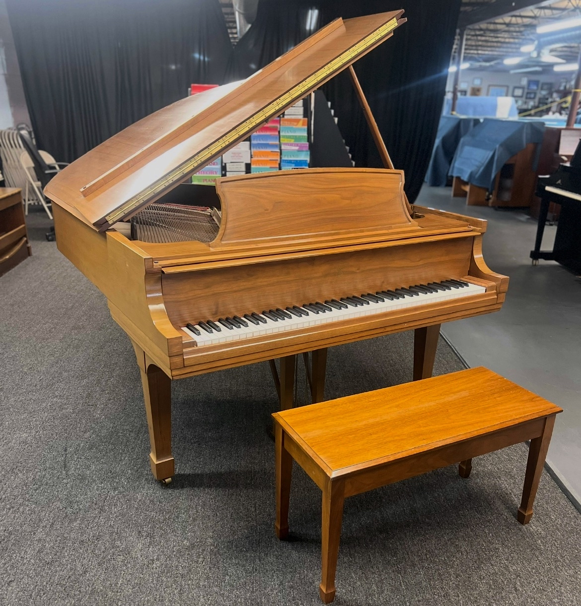 Roland GP-9 Digital Grand Piano 